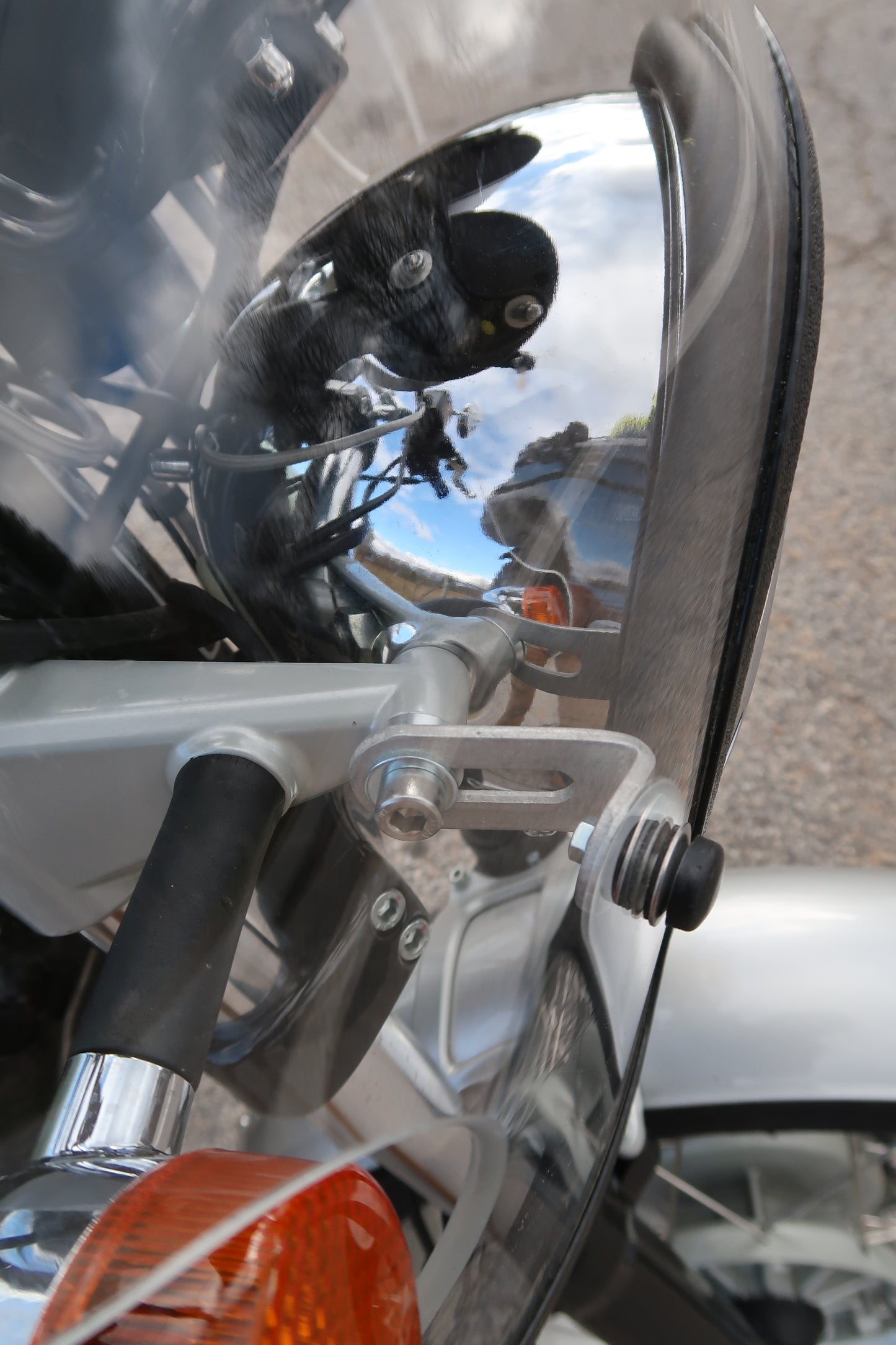 Royal Enfield Interceptor 650 Touring Shield